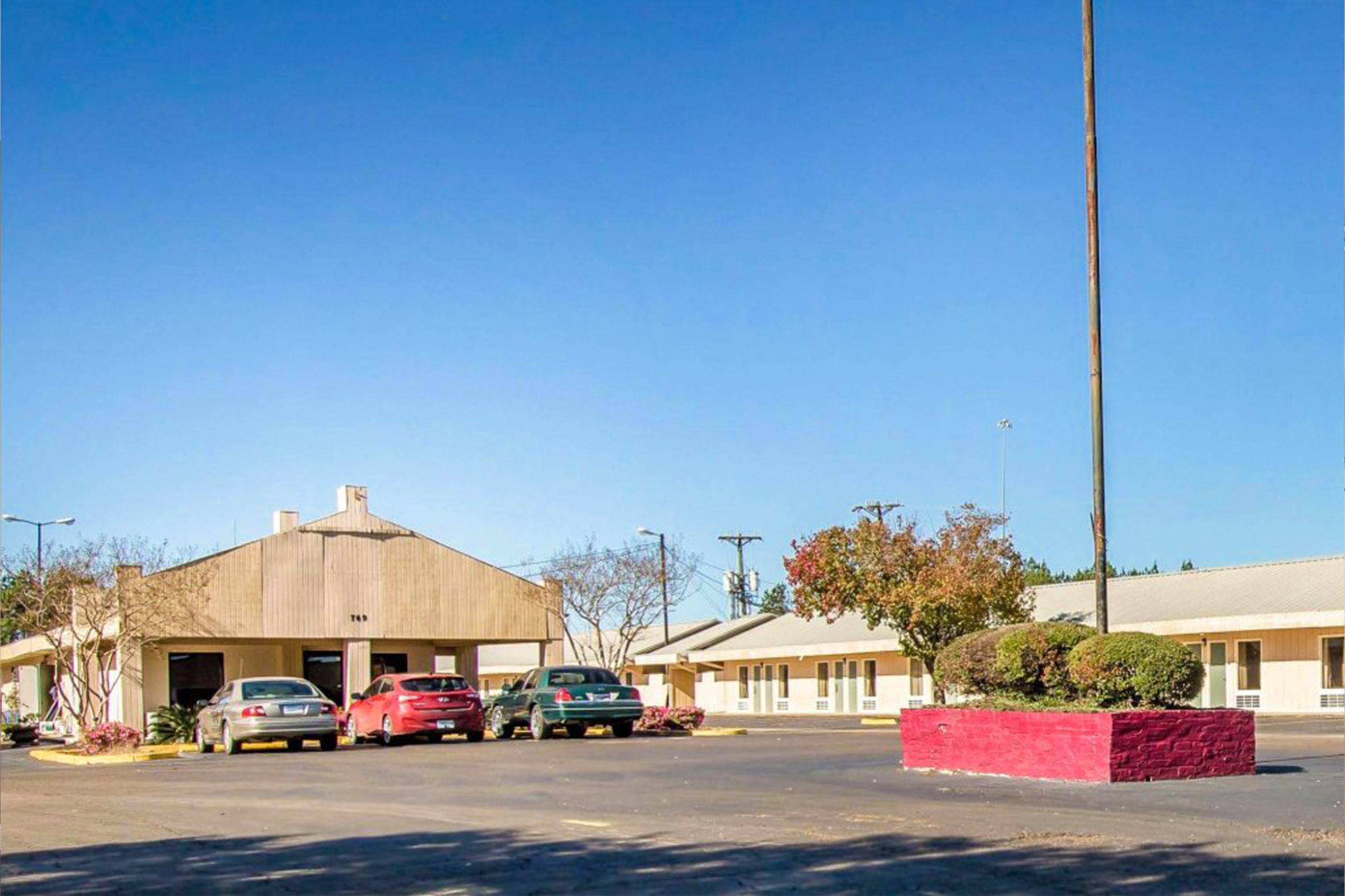 Rodeway Inn & Suites Brookhaven Exteriér fotografie