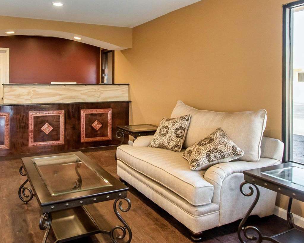 Rodeway Inn & Suites Brookhaven Interiér fotografie